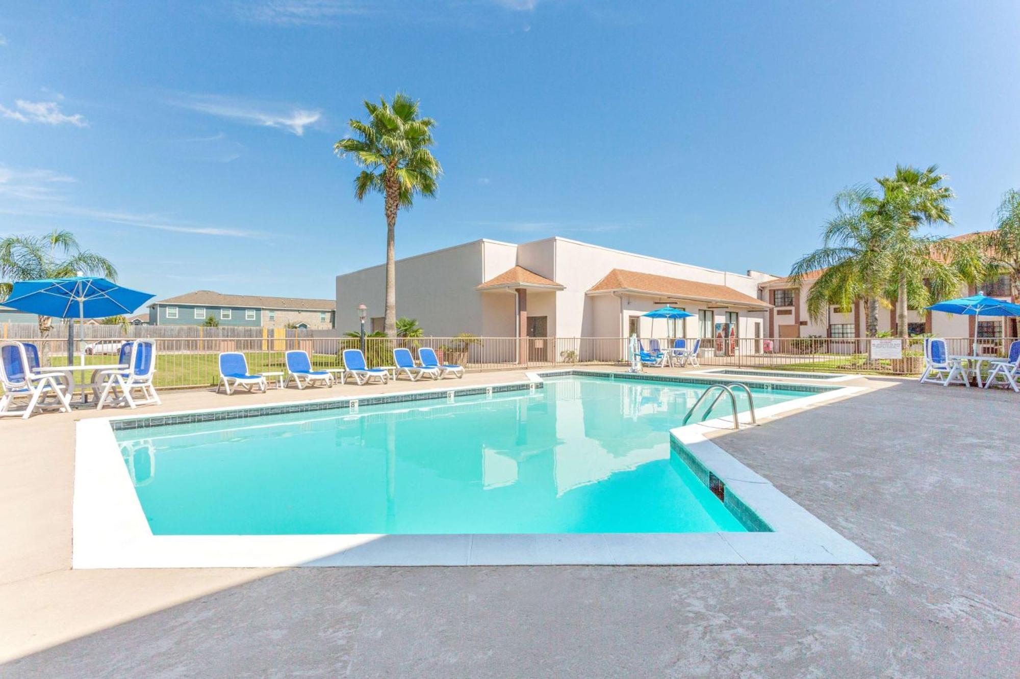 Baymont By Wyndham Port Arthur - Groves Area Ngoại thất bức ảnh